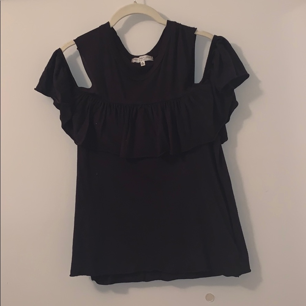 Black / grey shirt with ruffle cold shoulder